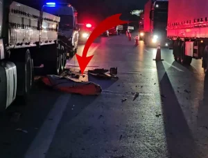 Genç şoför lastik değiştirirken tırın altında kalarak can verdi