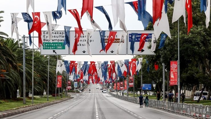 İstanbul’da bazı cadde ve yollar trafiğe kapatıldı