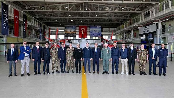 İtalya Savunma Bakanlığı Heyeti'nden Baykar teknolojisine ziyaret! Yerinde incelediler