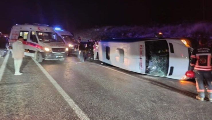 Malatya’da trafik kazası: 13’ü öğrenci 14 yaralı