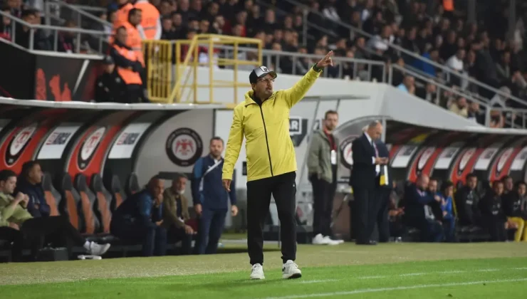 Manisa Futbol Kulübü Teknik Direktörü Taner Taşkın Açıklamalarda Bulundu