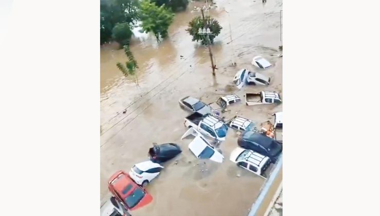 Meksika’daki selde can kaybı artıyor… 64 ölü 65 kişi kayıp