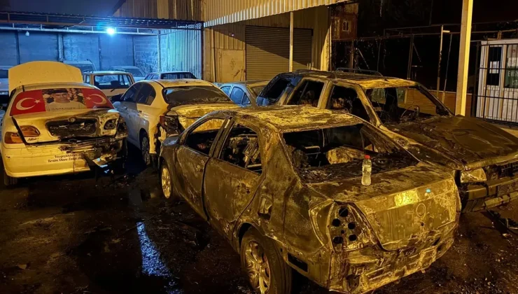 Mersin’de sanayi sitesinde park halindeki 5 araç kundaklandı