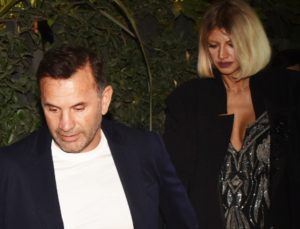 Okan Buruk, eski eşi Nihan Akkuş ile el ele