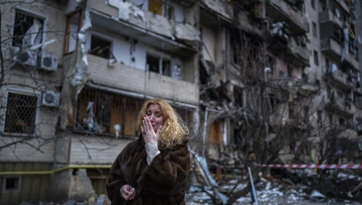Rus ordusu Donetsk’te ilerliyor: Putin’den ABD’ye ‘Tomahawk’ uyarısı