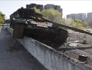 Rusya, Harkiv’de bir yerleşim birimini ele geçirdi