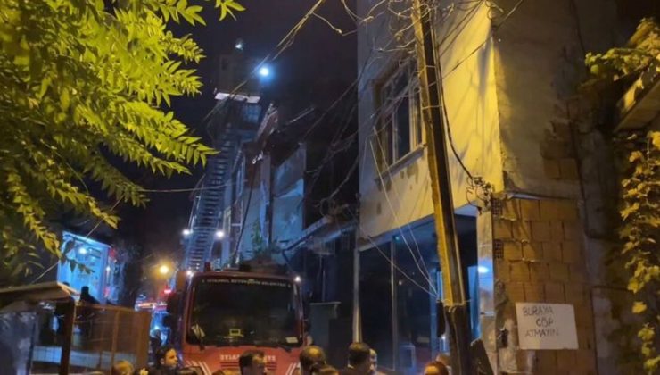 Şişli’de 3 katlı binanın çatısında yangın