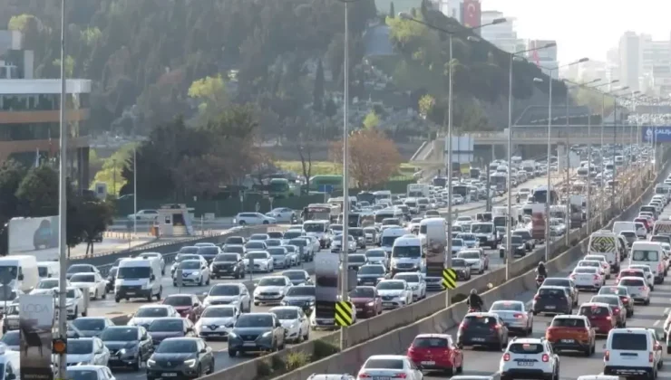 Sürücüler dikkat! Akaryakıta indirim geliyor