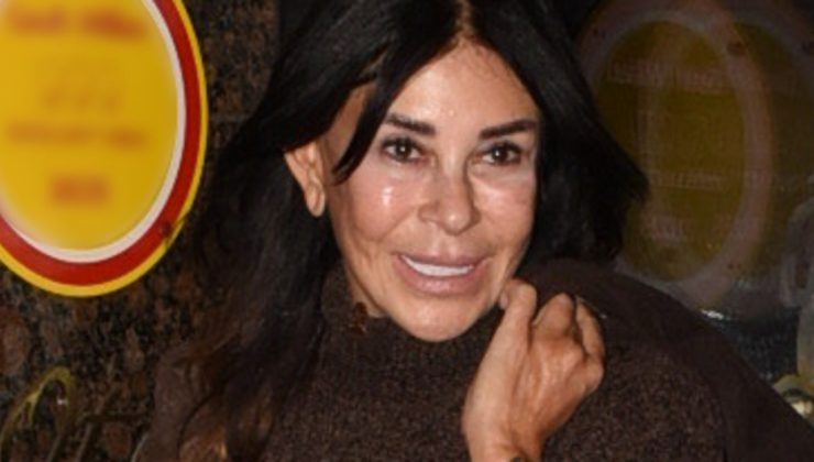 Suzan Sabancı’nın akşam gezmesi