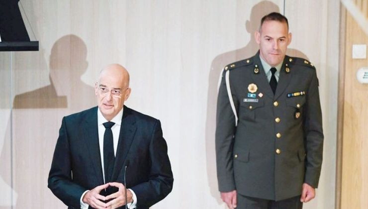 Takıntı haline getirdi… Dendias Londra’da Türkiye’yi hedef aldı