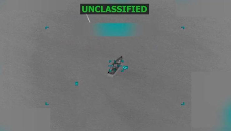 Trump tekne vurulduğunu duyurdu: Venezuela ABD’yi suçladı