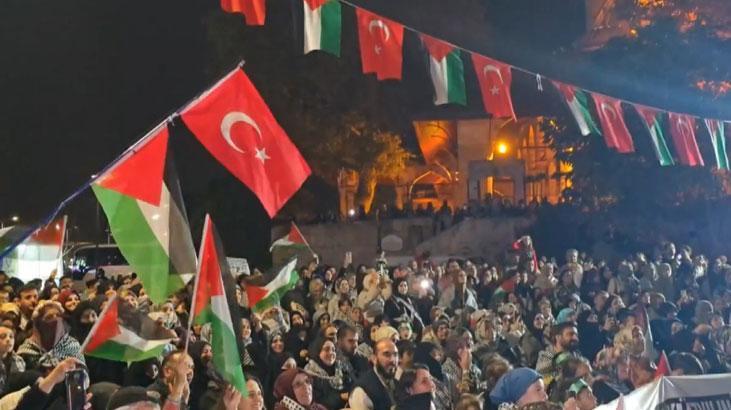 Üsküdar’da Sumud Filosu’na destek nöbeti sürüyor