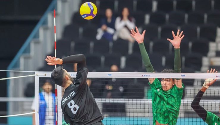 A Milli Erkek Voleybol Takımı, finale yükseldi!