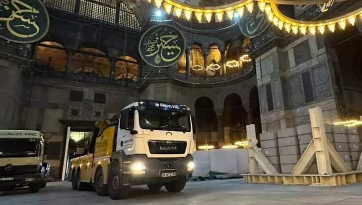 Ayasofya’da görüntülenen vinçlerin sırrı belli oldu