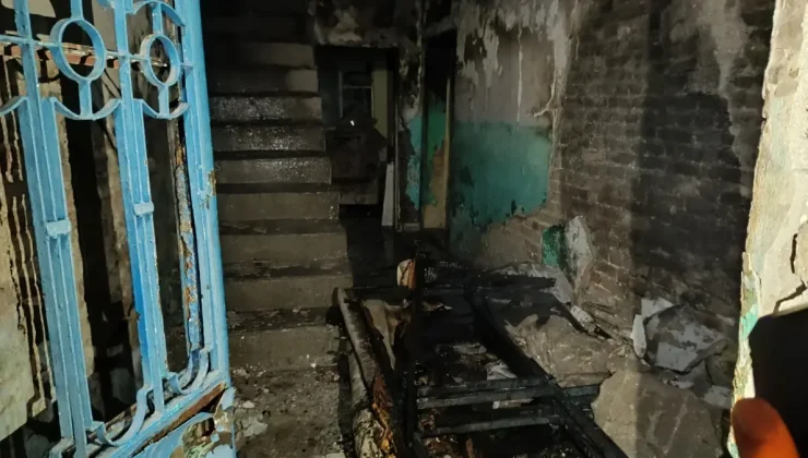 Bursa’da alkollü adam evini ateşe verdi