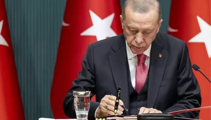 Cumhurbaşkanı Erdoğan imzaladı! 2 kişinin mal varlıkları dondurulma kararı kaldırıldı