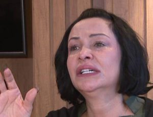 Evrim Akın gözyaşlarına boğuldu