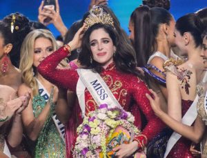 Fátima Bosch’un tacı gölge altında