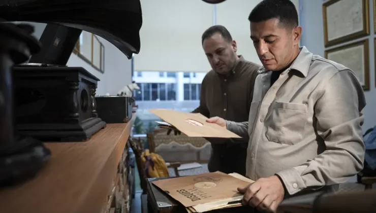 Google’da bile çıkmıyor! 35 yıldır arayanlar var, 2 arkadaş "bulunmaz" denileni de buldu