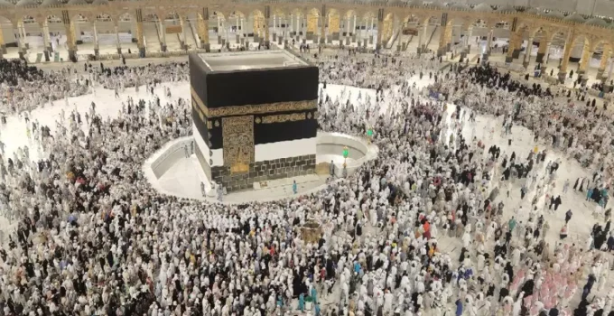 Hacı adayları dikkat! Bakanlık dört firmaya para cezası kesti