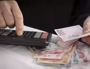 Hesaplar değişti: İşte milyonlarca memur ve emekliyi bekleyen zam