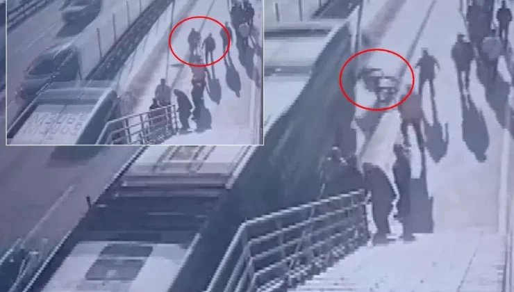 Metrobüs durağında akıl almaz olay: Engelli vatandaş feci şekilde can verdi