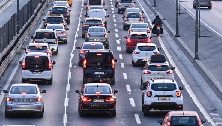 Motorine gece yarısı 2 lira 44 kuruş indirim geldi