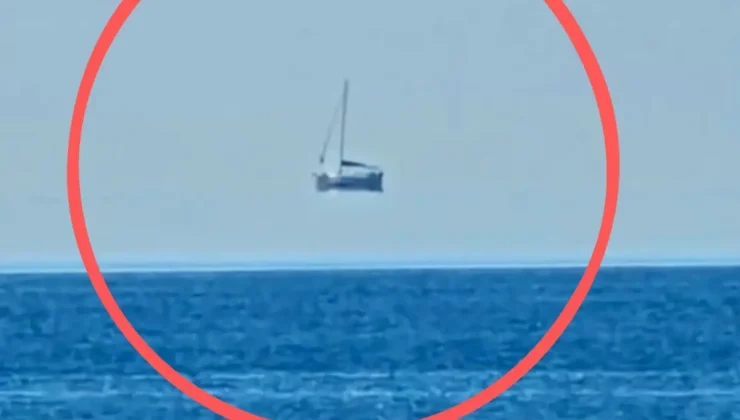 Muğla’da havada asılı duran tekneyi görenler gözlerine inanamadı