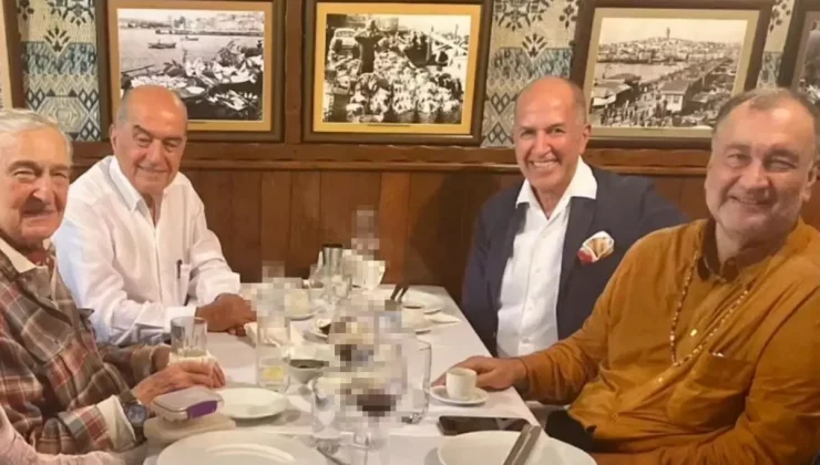 Murat Ülker ve Rahmi Koç’un mütevazı akşam yemeği! Masadaki detay dikkatlerden kaçmadı