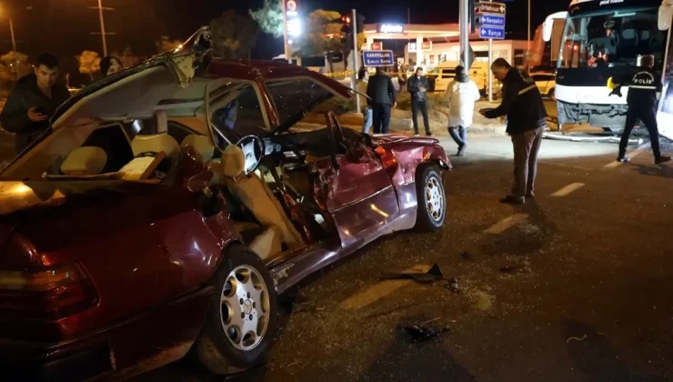 Nevşehir’de turistleri taşıyan otobüs ile otomobil çarpıştı: 2 ölü, 3 yaralı