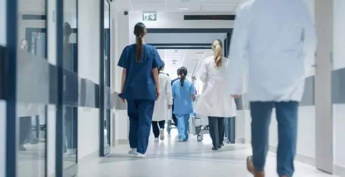 Resmi Gazete’de yayımlandı! Özel hastanelerde yeni dönem