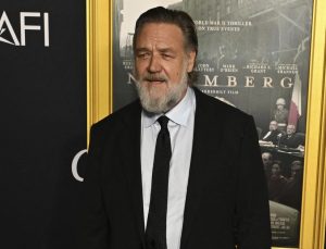 Russell Crowe bir yılda nasıl 25 kilo verdiğini açıkladı