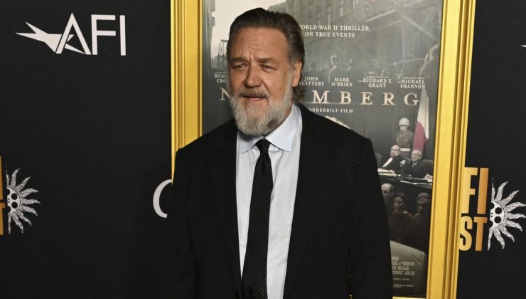 Russell Crowe bir yılda nasıl 25 kilo verdiğini açıkladı