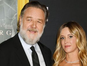 Russell Crowe: Mutluluğumu neden bir düğünle mahvedeyim ki?