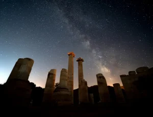Tarihte paranın ilk basıldığı yer olan Sardes Antik Kenti artık gece de gezilebilecek