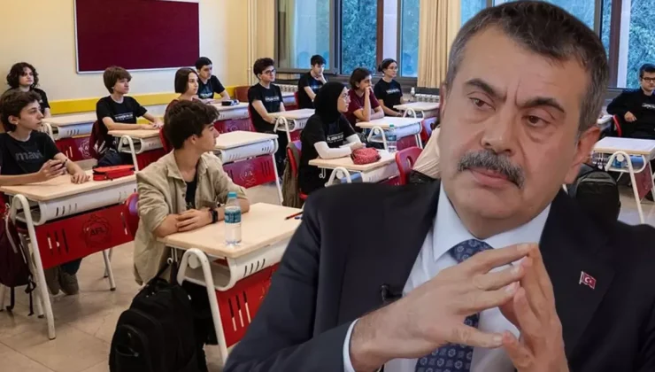 Üniversitelerden sonra zorunlu eğitim de mi kısalıyor? Bakan Tekin sinyali verdi