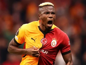 Victor Osimhen’le alay ettiler! Kritik maç öncesi gerilim tırmandı