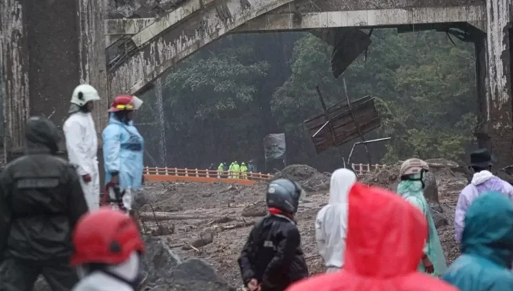3 ülke felaketi yaşıyor! 900’den fazla ölü, yüzlerce kayıp var