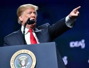 ABD, 19 ülkeden yapılan iltica başvurularını askıya aldı