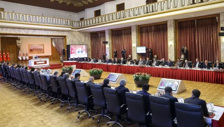 AK Parti’den "Terörsüz Türkiye" raporu! Eve dönüş düzenlemesi de yer alacak