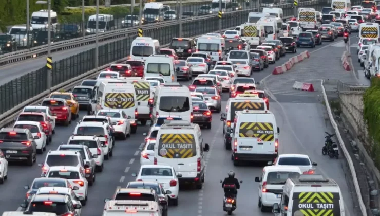 Akaryakıta gece yarısı bir büyük indirim daha geldi