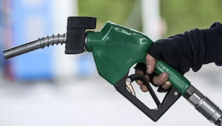 Araç sahiplerine müjde! Akaryakıtta tabela 1 haftada ikinci kez değişiyor