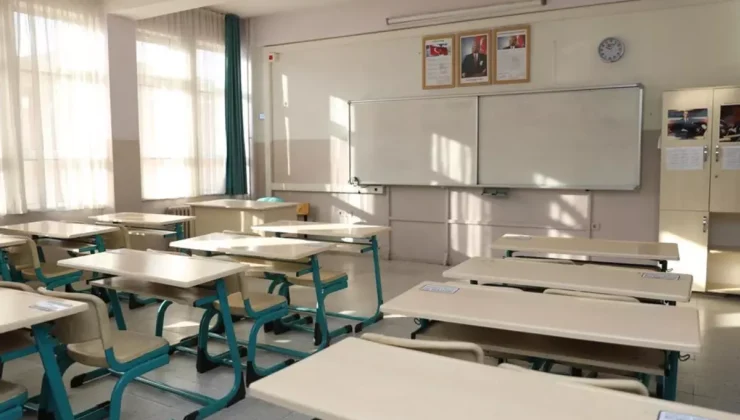 Biri 15, diğeri 16 yaşında! Liseliler yapay zekayla kızların müstehcen fotoğraflarını ürettiler