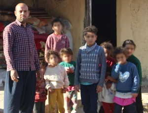 Bu ailenin gittiği her evde yangın çıkıyor! 2 aylık bebek ölümden döndü