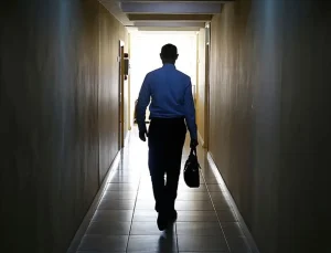 Dev banka 10 bin kişiyi işten çıkarıyor