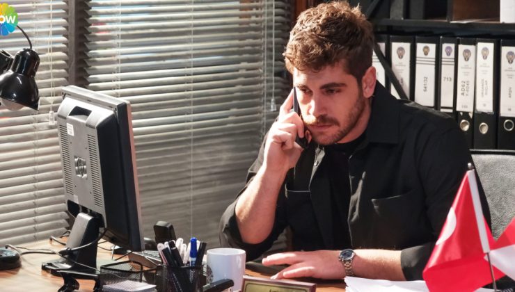 Emre Bey: İnsanların iç dünyalarını anlatıyor