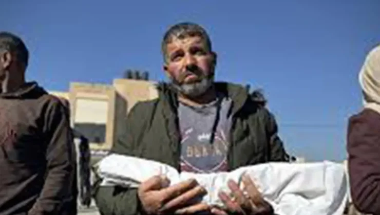 Gazze’de şiddetli soğuk nedeniyle bir aylık bebek hayatını kaybetti