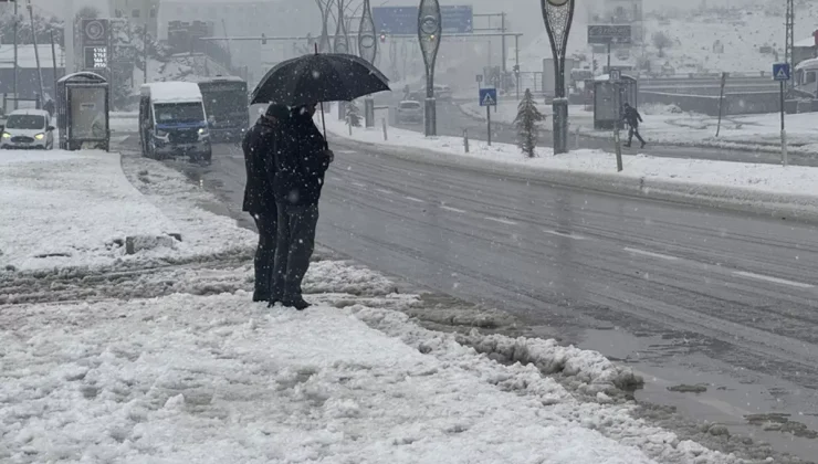 İllerden peş peşe haberler! Çok sayıda yol ulaşıma kapandı