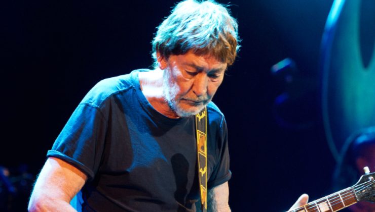 İngiliz şarkıcı ve söz yazarı Chris Rea, hayatını kaybetti