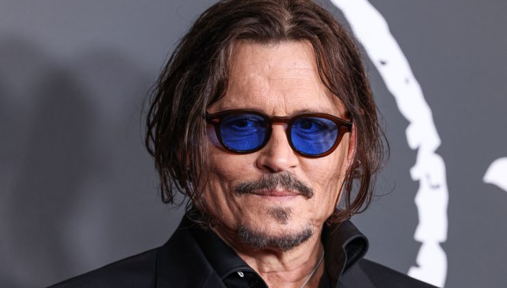 Johnny Depp, bir dönemin yasaklı Rus klasiğini sinemaya uyarlayacak